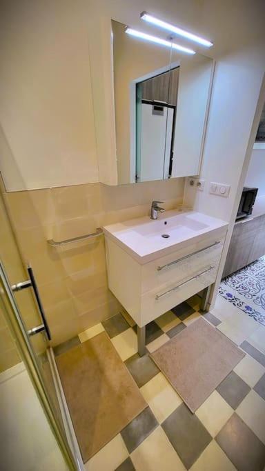 Appartement De La Bibliotheque Besançon Zewnętrze zdjęcie
